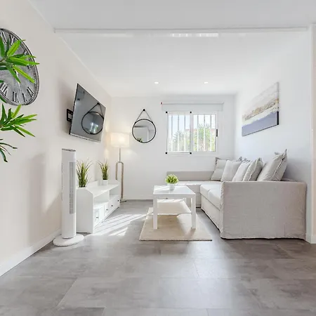 Endless Summer Apartment