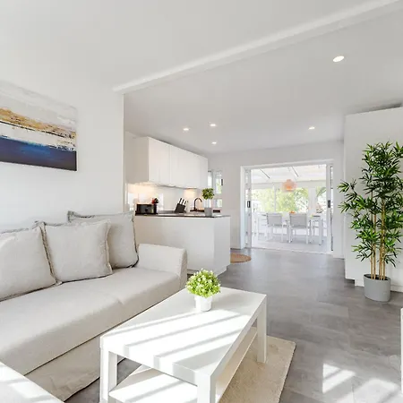 Apartment Endless Summer