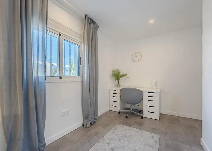 Endless Summer - Casa Regnilla Playa de las Americas (Tenerife)